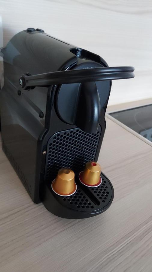 Mein Appartement Huerth Koeln Esterno foto