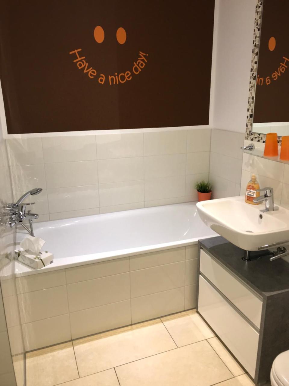 Mein Appartement Huerth Koeln Esterno foto