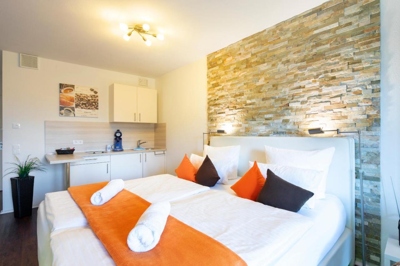 Mein Appartement Huerth Koeln Esterno foto